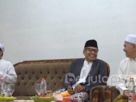 KH. Ulil Abshar Abdalla bersama KH. Afifuddin Muhajir (BP/Istimewa)