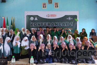 Foto bersama usai opening ceremony Konferancab PAC IPNU IPPNU Widoropayung (BP/Istimewa)