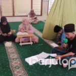 Suasana Khotmil Quran PAC IPNU-IPPNU Panarukan Bersama Santri (BP/Istimewa)