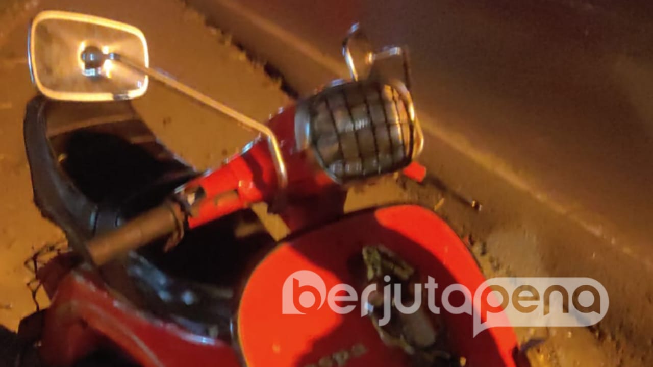 Vespa Rekan Alvian Usai Kecelakaan (BP/Istimewa)